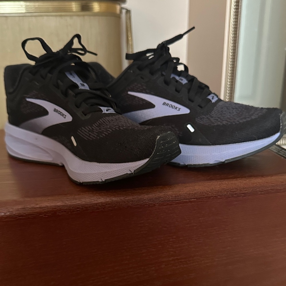Brooks Black and Purple Athletic Shoes